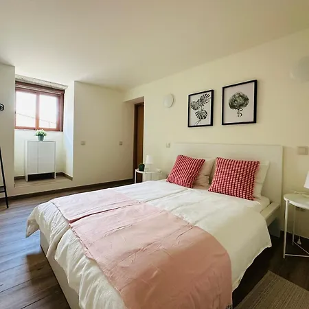 Casa Do Sol E Vinho Ourilhe